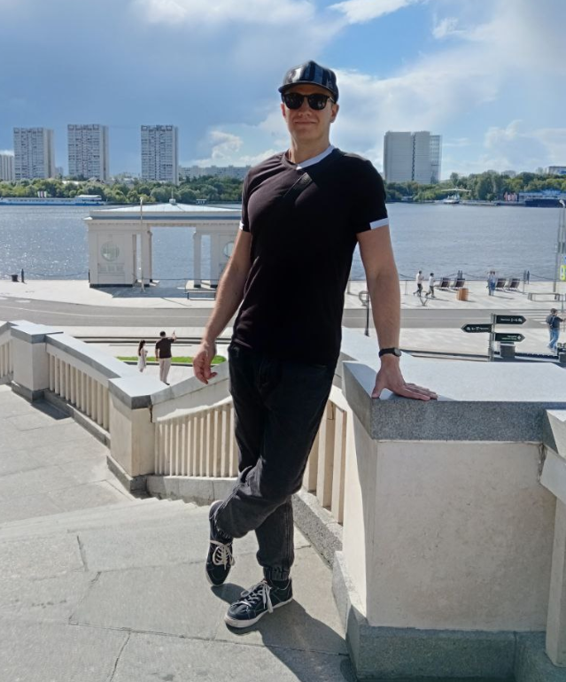 Денис Волков